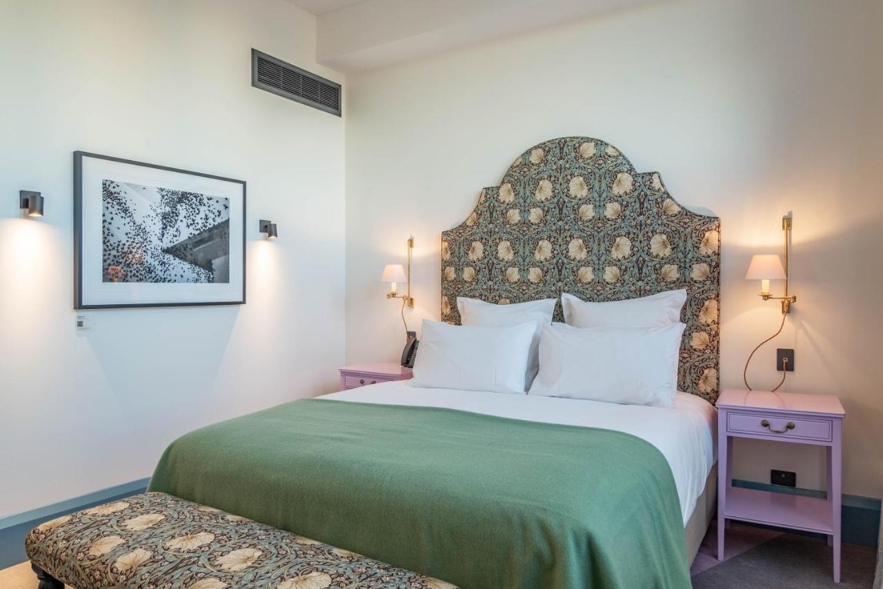 The Observatory Hotel Christchurch Ngoại thất bức ảnh A room at the hotel
